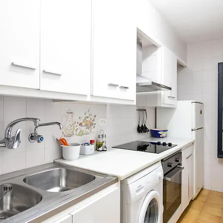 Apartment Monturiol 10