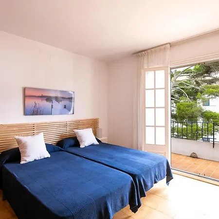 Monturiol 10 Apartment *